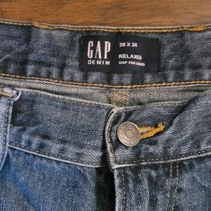 Mens Gap Jeans Medium Wash Relaxed 38x34